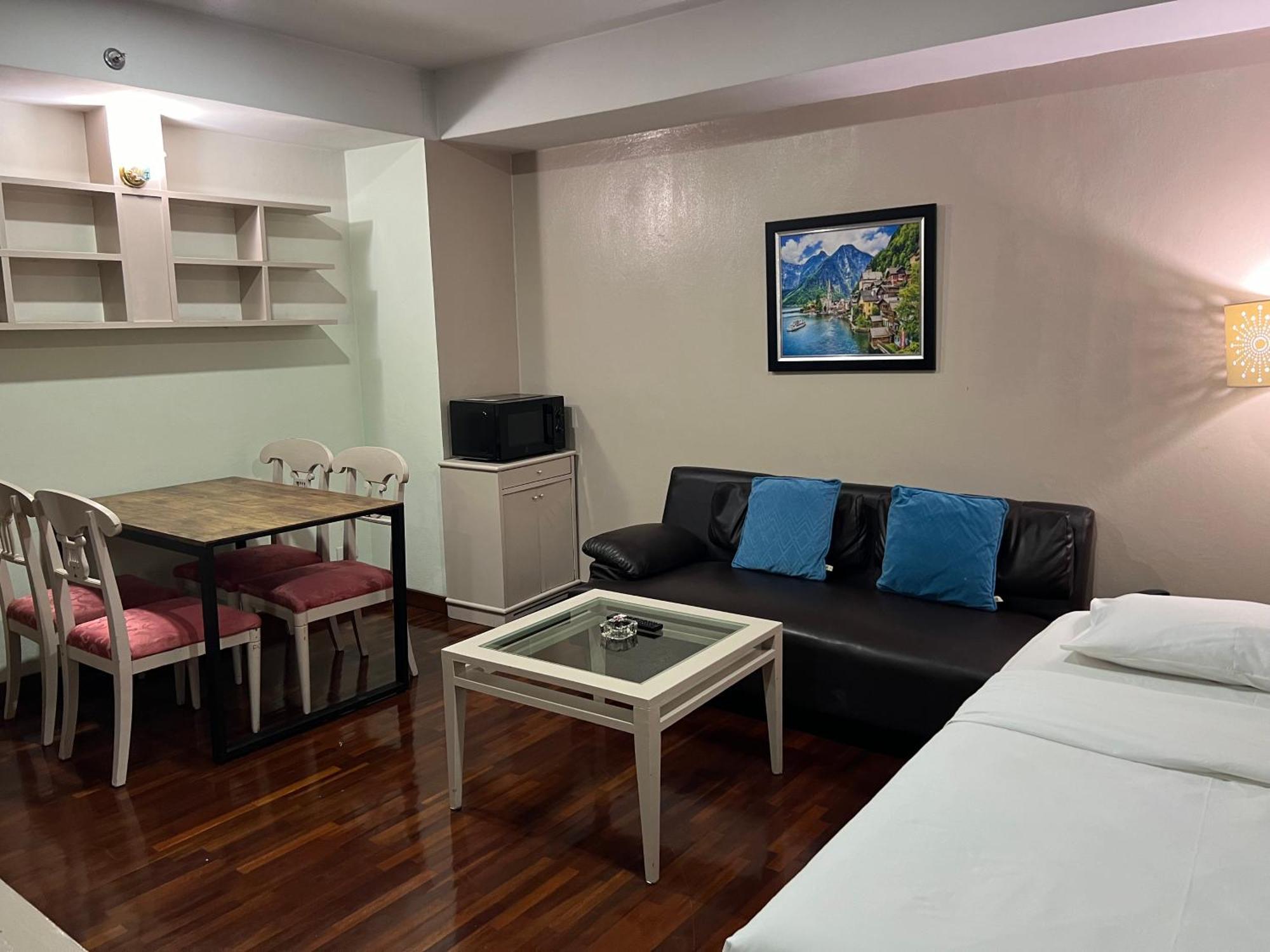 Mall Suites Hotel Бангкок Экстерьер фото